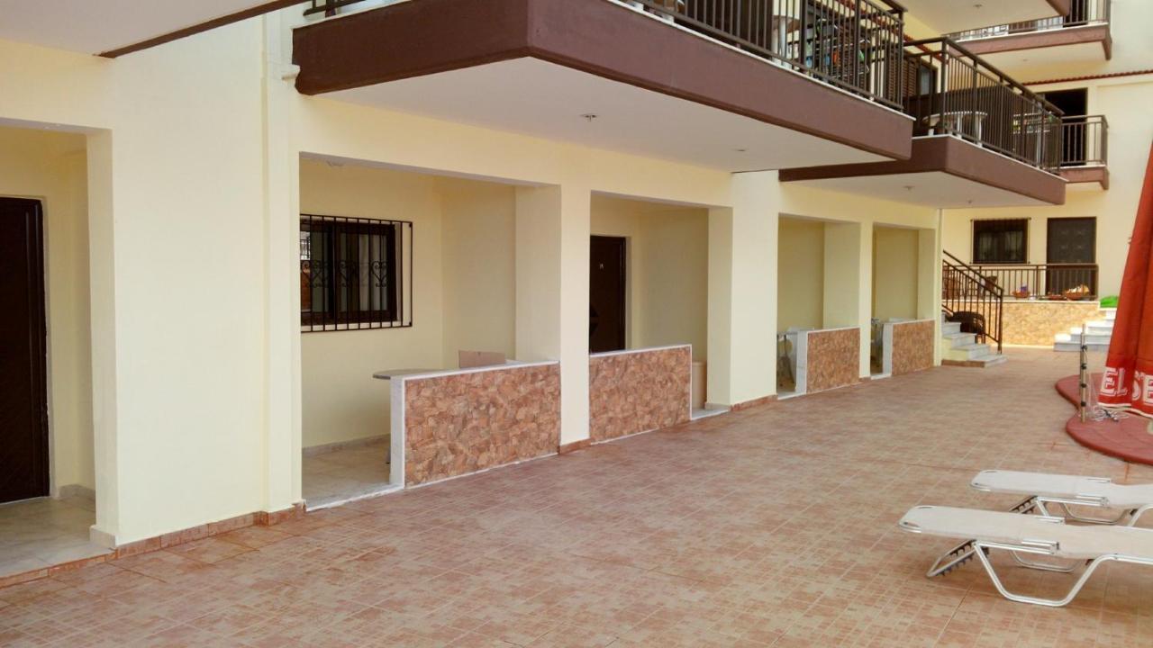 Villa Panorama Hotel Polychrono Luaran gambar