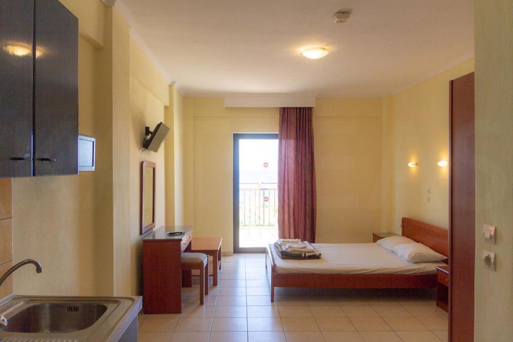 Villa Panorama Hotel Polychrono Luaran gambar