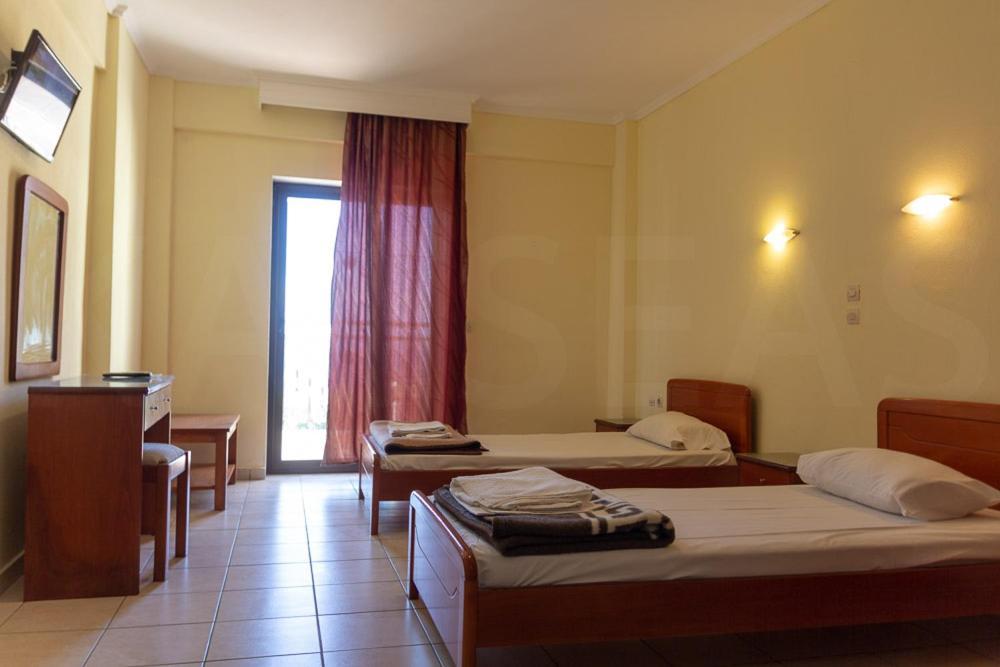Villa Panorama Hotel Polychrono Luaran gambar
